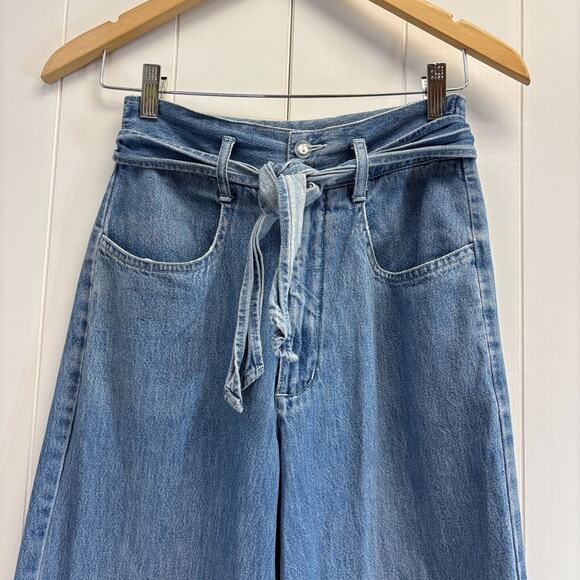 Y2K Guess Womens Skater Wide Leg Grunge Boho Indie Belted Jeans Size 26 USA Soft - Picture 2 of 9